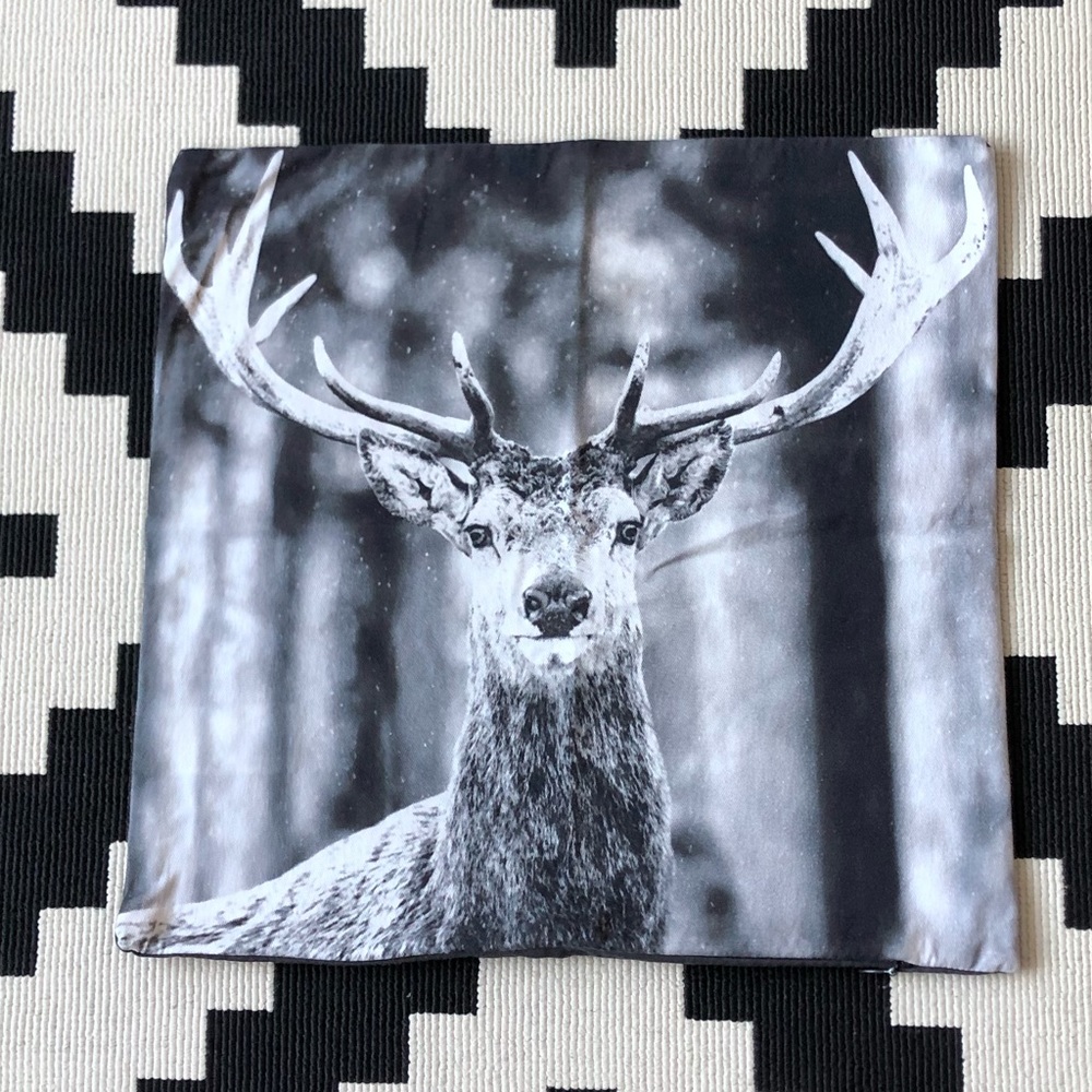 H&M Deer-Print Accent Cushion cover
